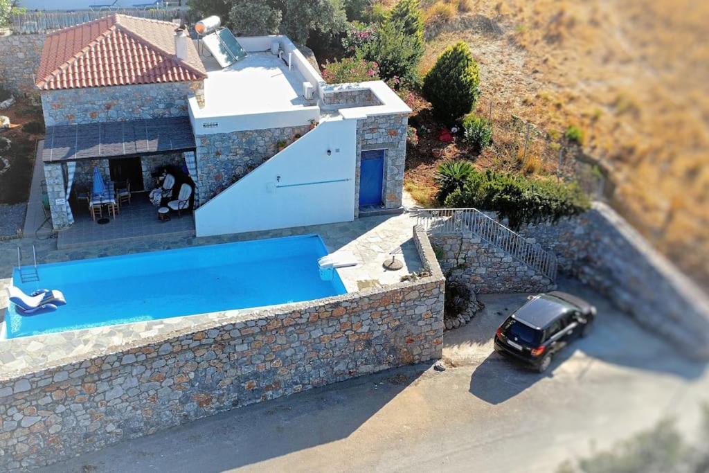 Villa Mavri Ruhige Private Pool Villa, Meerblick Ajía Paraszkeví Kültér fotó